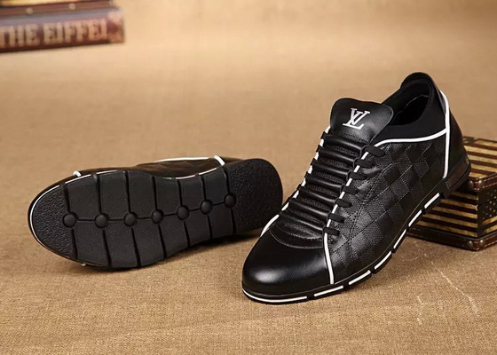 LV Fashion Men Sneakers--010